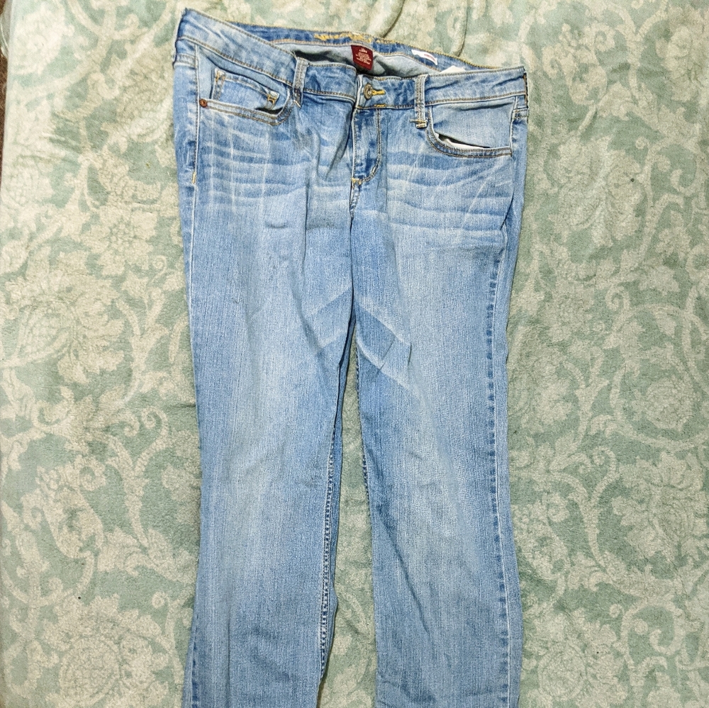 Lightwash bootcut jeans (long)